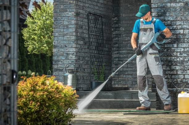 Spring Cleaning in Kent Estates, IA